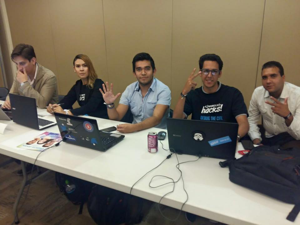 12376532_448442682030133_4535409909592327811_n